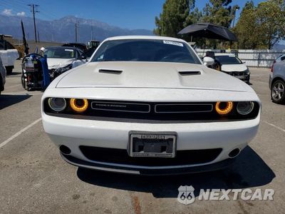 Piąte zdjęcie samochodu w środku: 2019 DODGE CHALLENGER SXT VIN:2C3CDZAG1KH571422 - miniatura