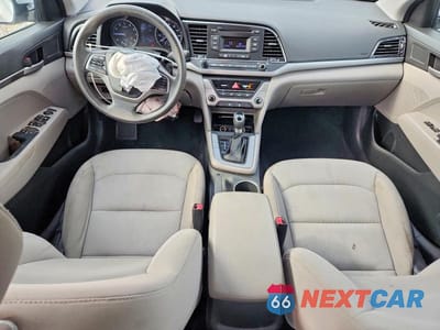 Zdjęcie 8 z 13 samochodu: 2018 HYUNDAI ELANTRA SE VIN:5NPD74LF9JH276640 - miniatura