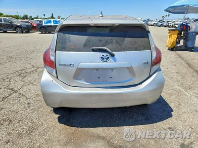 Zdjęcie 6 z 12 samochodu: 2015 TOYOTA PRIUS C ONE VIN:JTDKDTB33F1586833 - miniatura