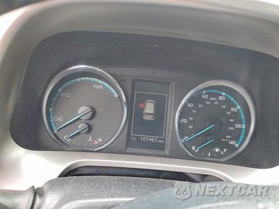 Zdjęcie 9 z 12 samochodu: 2016 TOYOTA RAV4 HV XLE VIN:JTMRJREV5GD001032 - miniatura