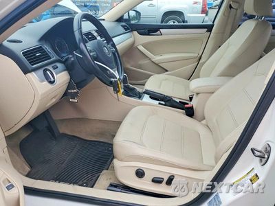 Zdjęcie 7 z 12 samochodu: 2013 VOLKSWAGEN PASSAT SE VIN:1VWBP7A32DC029765 - miniatura