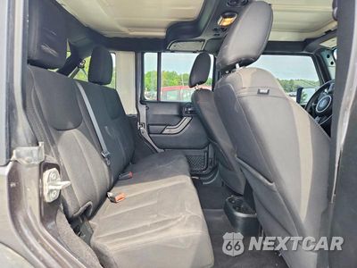 Zdjęcie 11 z 14 samochodu: 2018 JEEP WRANGLER UNLIMITED SPORT VIN:1C4HJWDG2JL928578 - miniatura