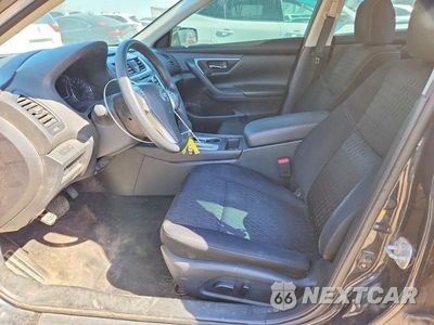Zdjęcie 7 z 12 samochodu: 2016 NISSAN ALTIMA 2.5 S VIN:1N4AL3APXGC284793 - miniatura