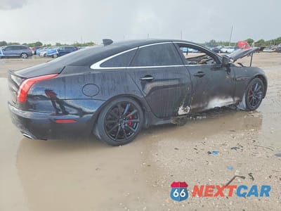 Trzecie zdjęcie samochodu z tyłu: 2018 JAGUAR XJ R - SPORT VIN:SAJWA1C71J8W13691 - miniatura