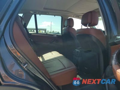 Zdjęcie 11 z 13 samochodu: 2013 BMW X5 XDRIVE35I VIN:5UXZV4C5XD0B04705 - miniatura