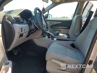 Zdjęcie 7 z 13 samochodu: 2018 HONDA PILOT LX VIN:5FNYF5H1XJB004118 - miniatura
