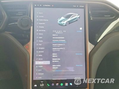 Zdjęcie 9 z 12 samochodu: 2018 TESLA MODEL S VIN:5YJSA1E26JF270407 - miniatura