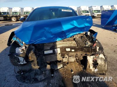 Piąte zdjęcie samochodu w środku: 2024 KIA FORTE GT LINE VIN:3KPF54ADXRE704022 - miniatura