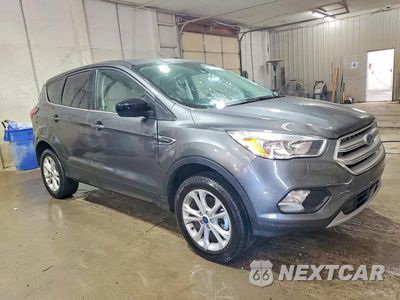 Czwarte zdjęcie samochodu z boku: 2019 FORD ESCAPE SE VIN:1FMCU0GD7KUA87591 - miniatura