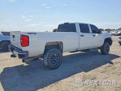Trzecie zdjęcie samochodu z tyłu: 2017 CHEVROLET SILVERADO K2500 HEAVY DUTY VIN:1GC1KUEY3HF165635 - miniatura