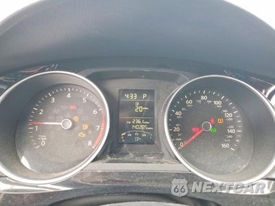 Zdjęcie 9 z 12 samochodu: 2015 VOLKSWAGEN JETTA SE VIN:3VWD17AJ2FM210925 - miniatura