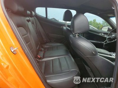 Zdjęcie 10 z 13 samochodu: 2020 KIA STINGER GT2 VIN:KNAE55LC5L6075639 - miniatura
