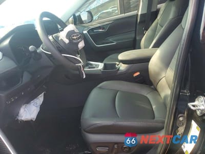 Zdjęcie 7 z 13 samochodu: 2025 TOYOTA RAV4 XLE PREMIUM VIN:2T3A1RFV5SW612069 - miniatura