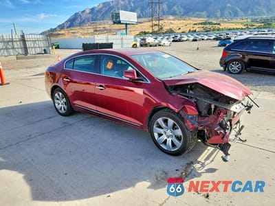 Czwarte zdjęcie samochodu z boku: 2010 BUICK LACROSSE CXL VIN:1G4GD5GGXAF270611 - miniatura