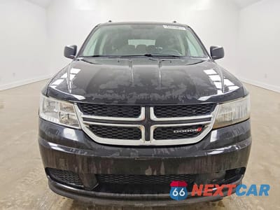 Piąte zdjęcie samochodu w środku: 2018 DODGE JOURNEY SE VIN:3C4PDCAB4JT310581 - miniatura