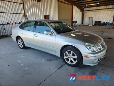 Czwarte zdjęcie samochodu z boku: 2002 LEXUS GS 300 VIN:JT8BD69S820166823 - miniatura