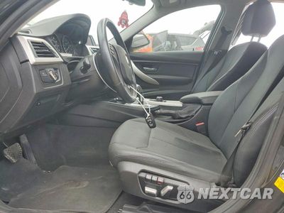 Zdjęcie 7 z 12 samochodu: 2018 BMW 320 I VIN:WBA8A9C53JK622963 - miniatura