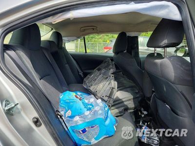 Zdjęcie 10 z 12 samochodu: 2020 TOYOTA COROLLA LE VIN:JTDEPRAEXLJ047793 - miniatura