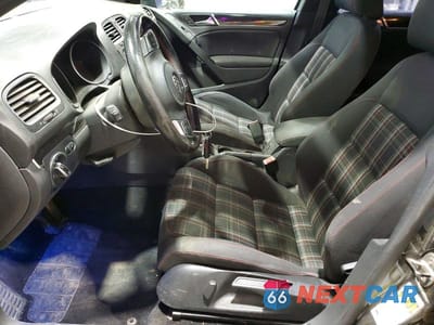 Zdjęcie 7 z 13 samochodu: 2010 VOLKSWAGEN GTI VIN:WVWHV7AJXAW151933 - miniatura