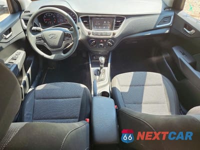 Zdjęcie 8 z 12 samochodu: 2019 HYUNDAI ACCENT SEL VIN:3KPC24A36KE074105 - miniatura