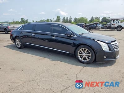 Czwarte zdjęcie samochodu z boku: 2015 CADILLAC XTS LIMOUSINE VIN:2GEXG6U38F9550036 - miniatura