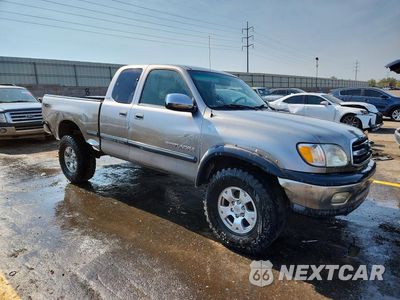 Czwarte zdjęcie samochodu z boku: 2002 TOYOTA TUNDRA SR5 V8 VIN:5TBBT44122S261861 - miniatura