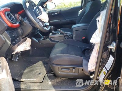 Zdjęcie 7 z 12 samochodu: 2020 TOYOTA TACOMA TRD SPORT VIN:5TFCZ5AN9LX239603 - miniatura