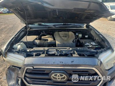 Zdjęcie 11 z 12 samochodu: 2018 TOYOTA TACOMA SR5 V6 VIN:3TMCZ5AN0JM142745 - miniatura