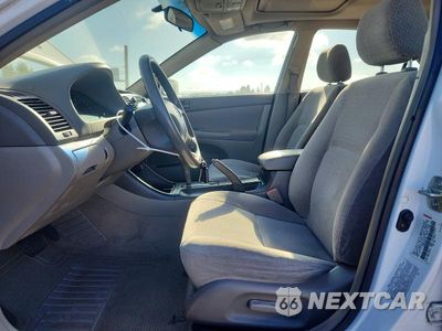 Zdjęcie 7 z 12 samochodu: 2003 TOYOTA CAMRY LE VIN:JTDBE32K430170117 - miniatura