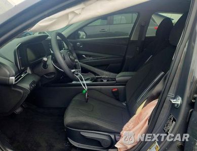Zdjęcie 7 z 12 samochodu: 2026 HYUNDAI ELANTRA HYBRID BLUE VIN:KMHLM4DJ1TU187544 - miniatura
