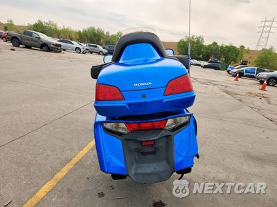 Czwarte zdjęcie samochodu z boku: 2012 HONDA GL1800 VIN:JH2SC68G1CK001355 - miniatura