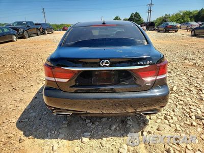 Zdjęcie 6 z 12 samochodu: 2013 LEXUS LS 460 VIN:JTHCL5EF3D5017008 - miniatura