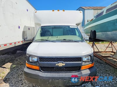 Piąte zdjęcie samochodu w środku: 2008 CHEVROLET EXPRESS G3500 VIN:1GBJG31K381106082 - miniatura