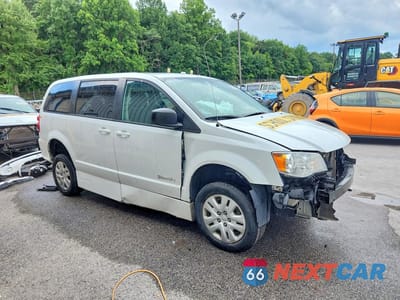 Czwarte zdjęcie samochodu z boku: 2018 DODGE GRAND CARAVAN SE VIN:2C7WDGBG0JR303713 - miniatura