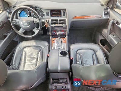 Zdjęcie 8 z 12 samochodu: 2012 AUDI Q7 PREMIUM PLUS VIN:WA1LGAFEXCD003092 - miniatura