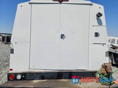 Zdjęcie 10 z 13 samochodu: 2021 CHEVROLET EXPRESS G3500 VIN:1GB3GRF7XM1214953 - miniatura