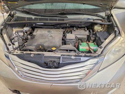 Zdjęcie 12 z 13 samochodu: 2015 TOYOTA SIENNA LE VIN:5TDKK3DC6FS637750 - miniatura