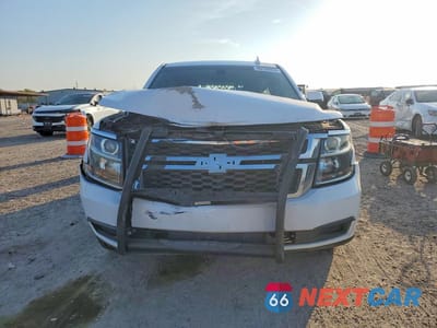 Piąte zdjęcie samochodu w środku: 2019 CHEVROLET TAHOE POLICE VIN:1GNLCDEC1KR357269 - miniatura