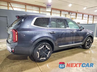 Trzecie zdjęcie samochodu z tyłu: 2025 KIA TELLURIDE S VIN:5XYP6DGC0SG682539 - miniatura