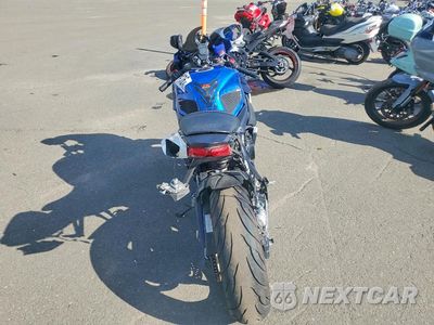 Czwarte zdjęcie samochodu z boku: 2011 SUZUKI GSX750 VIN:JS1GR7MA1B2103137 - miniatura