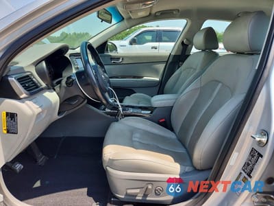 Zdjęcie 7 z 12 samochodu: 2016 KIA OPTIMA EX VIN:5XXGU4L34GG080914 - miniatura