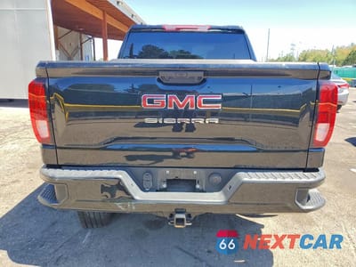 Zdjęcie 6 z 12 samochodu: 2024 GMC SIERRA K1500 VIN:1GTUUAED8RZ338374 - miniatura