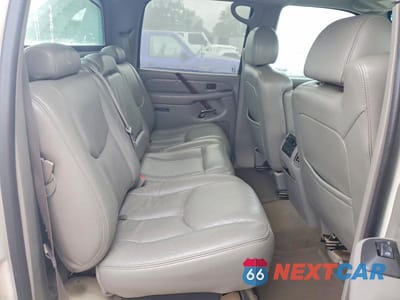Zdjęcie 10 z 12 samochodu: 2005 CADILLAC ESCALADE EXT VIN:3GYEK62N25G142097 - miniatura
