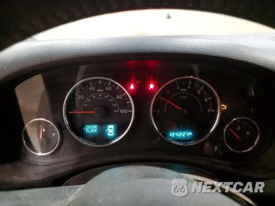 Zdjęcie 9 z 13 samochodu: 2017 JEEP WRANGLER SAHARA VIN:1C4AJWBG8HL730392 - miniatura