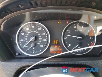 Zdjęcie 9 z 13 samochodu: 2011 BMW X5 XDRIVE50I VIN:5UXZV8C55BL418892 - miniatura
