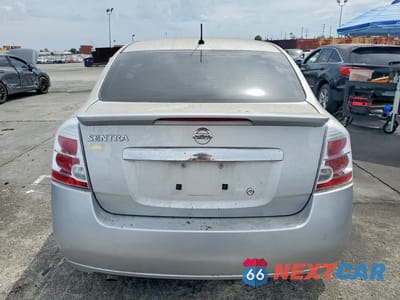 Zdjęcie 6 z 12 samochodu: 2012 NISSAN SENTRA 2.0 VIN:3N1AB6AP6CL750879 - miniatura