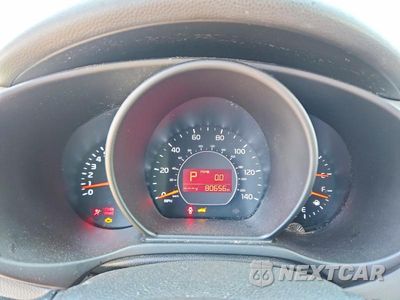 Zdjęcie 9 z 13 samochodu: 2014 KIA SOUL + VIN:KNDJP3A57E7067947 - miniatura