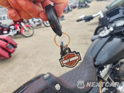 Zdjęcie 8 z 9 samochodu: 2015 HARLEY-DAVIDSON FLTRX ROAD GLIDE VIN:1HD1KHM13FB612933 - miniatura
