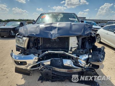 Piąte zdjęcie samochodu w środku: 2019 RAM 1500 BIG HORN/LONE STAR VIN:1C6RREFT8KN548871 - miniatura