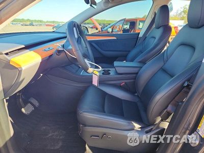 Zdjęcie 7 z 13 samochodu: 2023 TESLA MODEL Y VIN:7SAYGDEE2PA179048 - miniatura